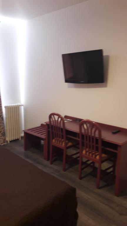 Hotel Coq Hardi Лилль Экстерьер фото
