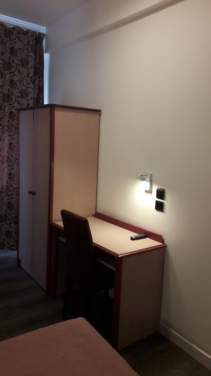Hotel Coq Hardi Лилль Экстерьер фото