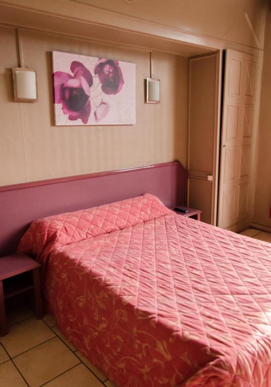 Hotel Coq Hardi Лилль Номер фото